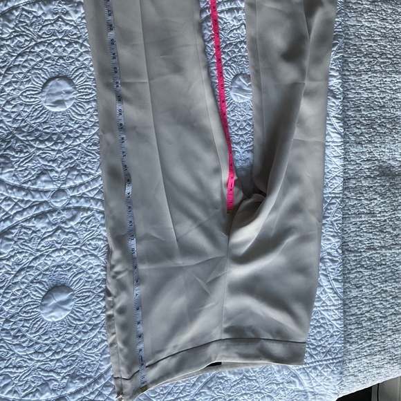 Anne Taylor The Side Zip Trouser in Cream Women’s Size 6 - Picture 12 of 13